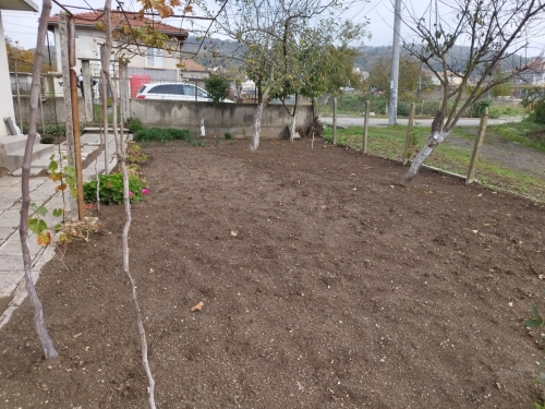 Бургас, с. Веселие, Продава 